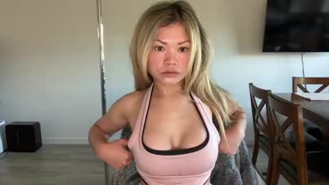 Little Ava  online show from 15, 7, 2026