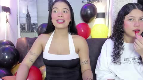 Snapshot of ava_wilde chatting on 1, 2, 2026 Ava Wilde online show from 1, 2, 2026