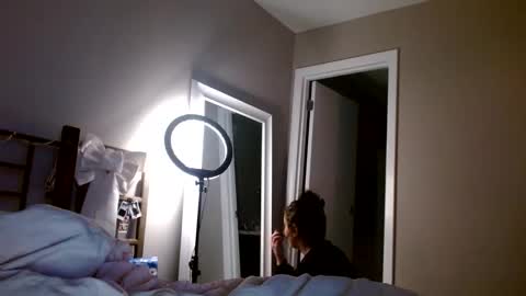 Ava Ashley online show from 7, 1, 2026