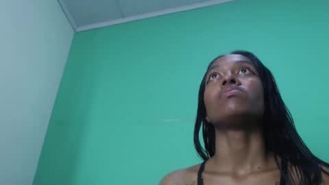 avalericherrycm101 online show from 28, 10, 2025