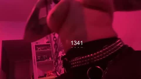 Ava  online show from 25, 9, 2025