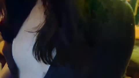 Snapshot of average_girl222 chatting on 14, 12, 2024 raven blue online show from 14, 12, 2024