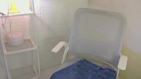 Snapshot of averageuncut1 chatting on 10, 3, 2026 Rhian online show from 10, 3, 2026