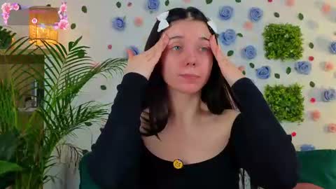 Snapshot of averywillow chatting on 15, 6, 2026 AveryWillow online show from 15, 6, 2026