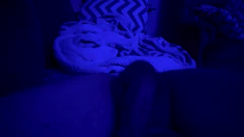 Snapshot of aveyboi chatting on 1, 2, 2026 Avey Boi online show from 1, 2, 2026