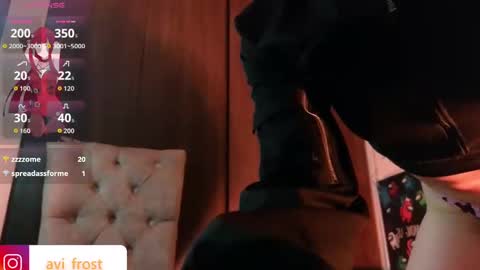 Saraaaa independent model 3 online show from 24, 9, 2025