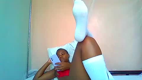 avril254 online show from 12, 2, 2025