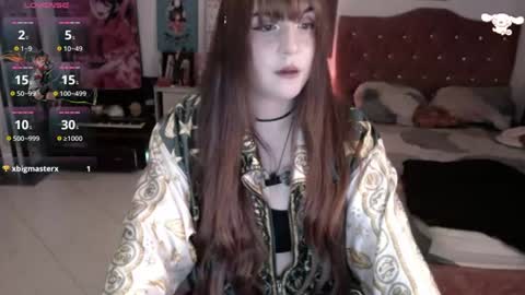 Abril online show from 16, 7, 2026