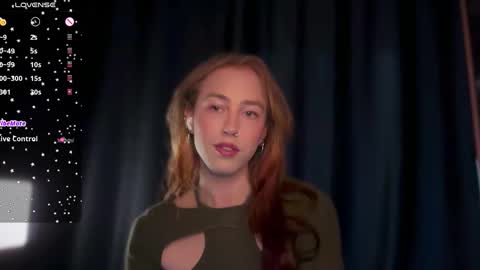 avril_pearly_ online show from 16, 3, 2026