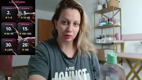 Snapshot of avrora__love chatting on 22, 10, 2025 Avrora online show from 22, 10, 2025