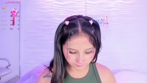 Avy  online show from 7, 1, 2025