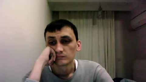 Snapshot of awesenheit chatting on 25, 12, 2024 awesenheit online show from 25, 12, 2024