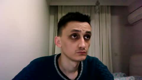 Snapshot of awesenheit chatting on 6, 1, 2025 awesenheit online show from 6, 1, 2025