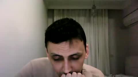 Snapshot of awesenheit chatting on 6, 2, 2025 awesenheit online show from 6, 2, 2025