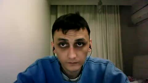 Snapshot of awesenheit chatting on 24, 2, 2025 awesenheit online show from 24, 2, 2025