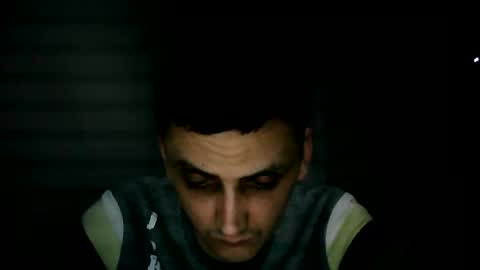 Snapshot of awesenheit chatting on 1, 11, 2025 awesenheit online show from 1, 11, 2025