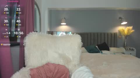 Jolie online show from 25, 9, 2025