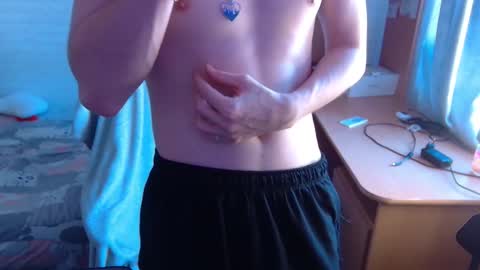 Snapshot of axel_0ne chatting on 17, 3, 2026 axel_0ne online show from 17, 3, 2026
