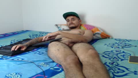 Snapshot of axel_ag chatting on 17, 12, 2024 Axel online show from 17, 12, 2024