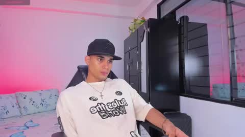 AXEL online show from 8, 1, 2026