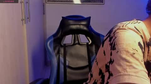 Axel online show from 25, 4, 2026