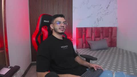 Snapshot of axel_stein2 chatting on 28, 12, 2024 Axel online show from 28, 12, 2024