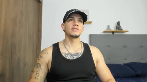 INDEPENDENT MODEL  online show from 20, 10, 2025