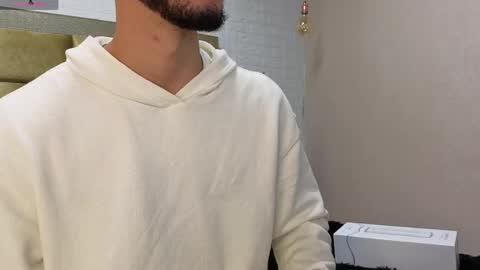 Axel  online show from 26, 4, 2026