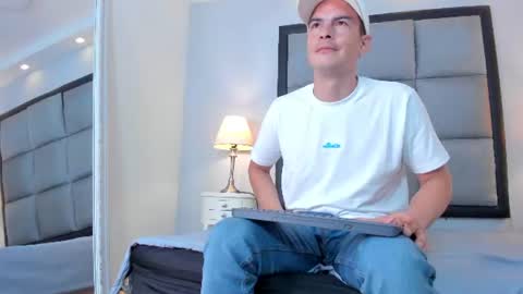 Snapshot of axel_wolfe chatting on 20, 7, 2026 axel_wolfe online show from 20, 7, 2026