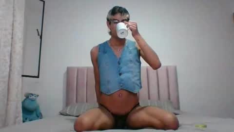 Snapshot of axellatino_ chatting on 13, 12, 2024 Axel  online show from 13, 12, 2024