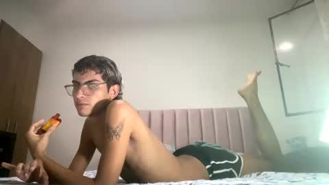 Snapshot of axellatino_ chatting on 3, 1, 2025 Axel  online show from 3, 1, 2025