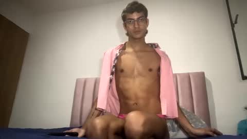 Snapshot of axellatino_ chatting on 22, 1, 2025 Axel  online show from 22, 1, 2025