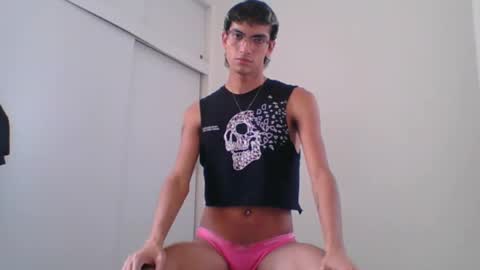 Snapshot of axellatino_ chatting on 11, 2, 2025 Axel  online show from 11, 2, 2025