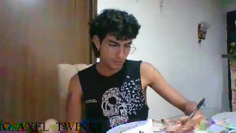 Snapshot of axellatino_ chatting on 30, 9, 2025 Axel  online show from 30, 9, 2025