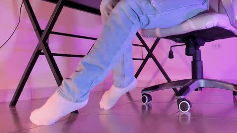 im your little femboy  ALEX   online show from 30, 9, 2025