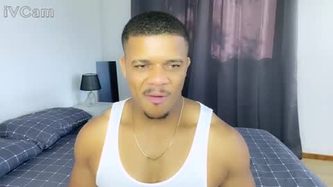 Snapshot of axelldasilva chatting on 9, 3, 2025 AXEL DA SILVA online show from 9, 3, 2025