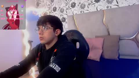 axelnoir_tay online show from 1, 6, 2026