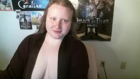 Snapshot of axisgray chatting on 18, 5, 2026 Axis Gray online show from 18, 5, 2026