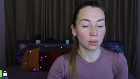 Jully online show from 4, 3, 2025