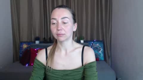 Jully online show from 8, 3, 2025