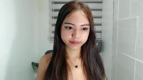 Snapshot of ayalvrs18 chatting on 30, 12, 2024 ayalvrs18 online show from 30, 12, 2024