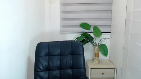 Snapshot of ayalvrs18 chatting on 26, 2, 2025 ayalvrs18 online show from 26, 2, 2025