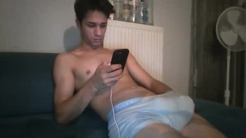 Snapshot of ayazdemir chatting on 12, 10, 2025 Ayaz online show from 12, 10, 2025