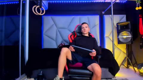Ayden Miller online show from 17, 5, 2026