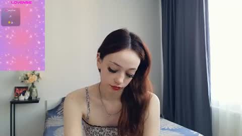 Hailey Wellington online show from 5, 7, 2026