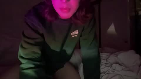ayla irene online show from 17, 7, 2026