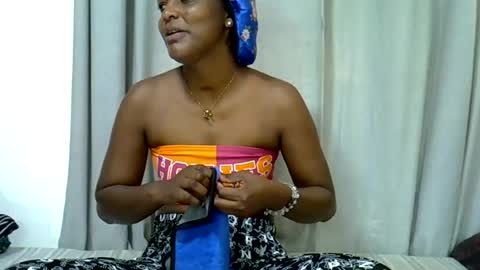 ayla_tyla online show from 7, 6, 2026