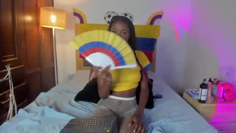 Snapshot of aylah_beckham chatting on 3, 7, 2026 aylah_beckham online show from 3, 7, 2026