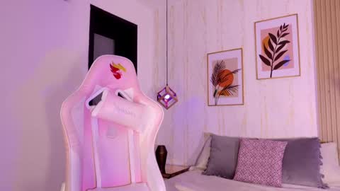 Ayleen online show from 30, 9, 2025