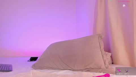 Snapshot of aylinnzambrano_ chatting on 7, 2, 2025 Aylin  online show from 7, 2, 2025